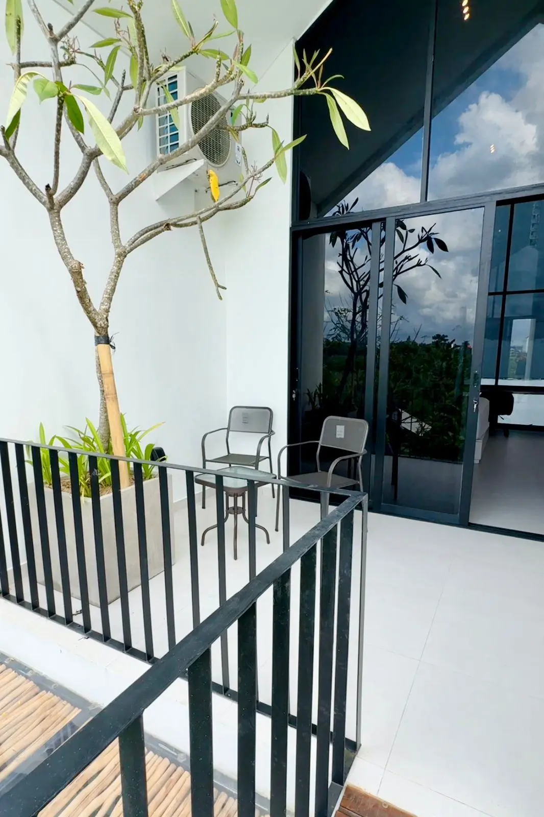 BRAWA one bedroom — image 3