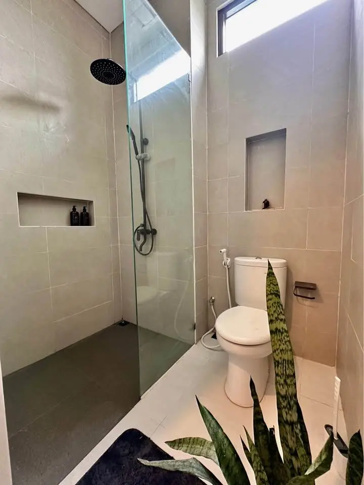 Pet Friendly | 2 Bedrooms | Rooftop | — image 3