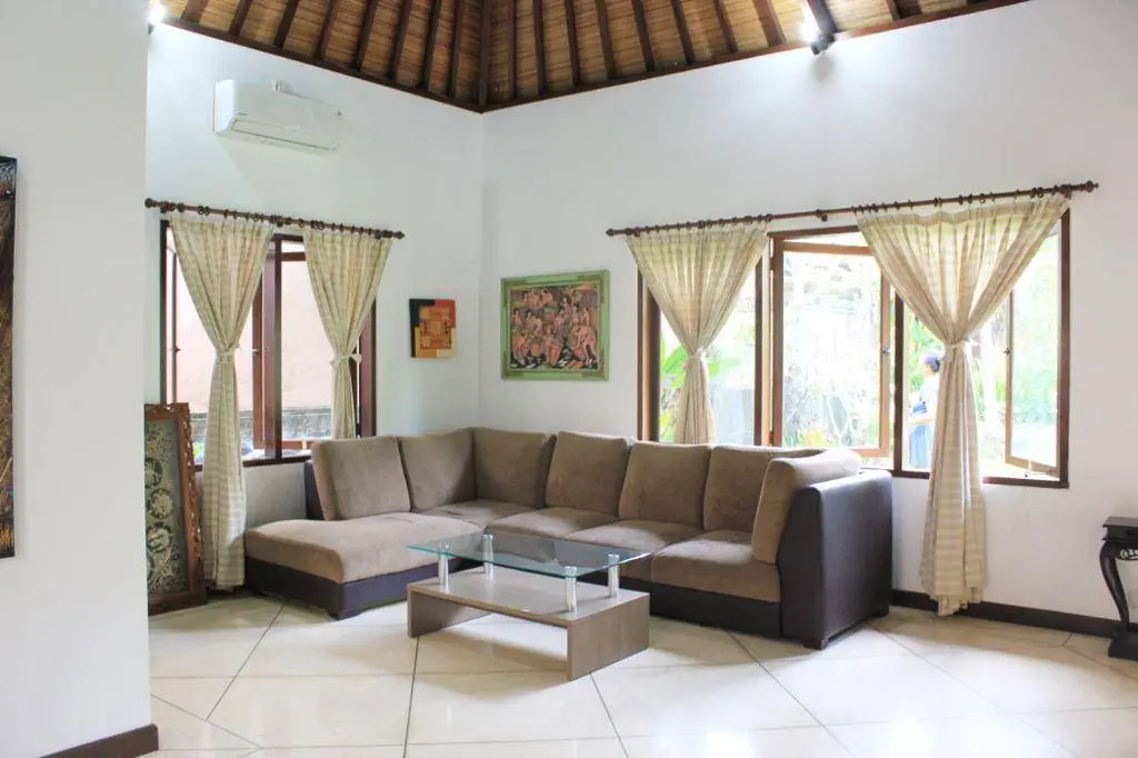 3 Bedroom Villa with Huge Garden in Umalas - AF483 — image 2