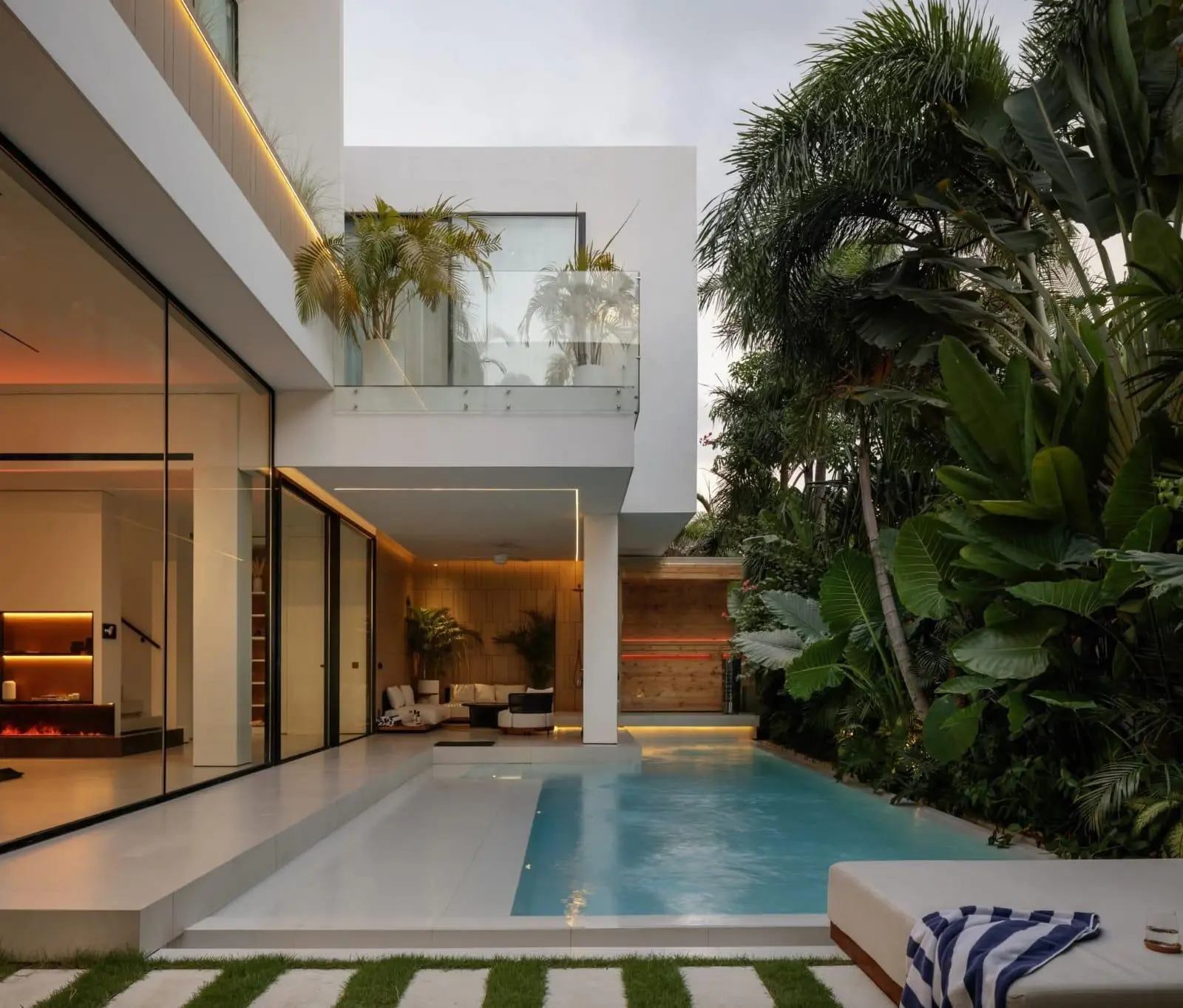 Villa For Rent 3 Bed In Berawa Tibubeneng Bali PO-3483