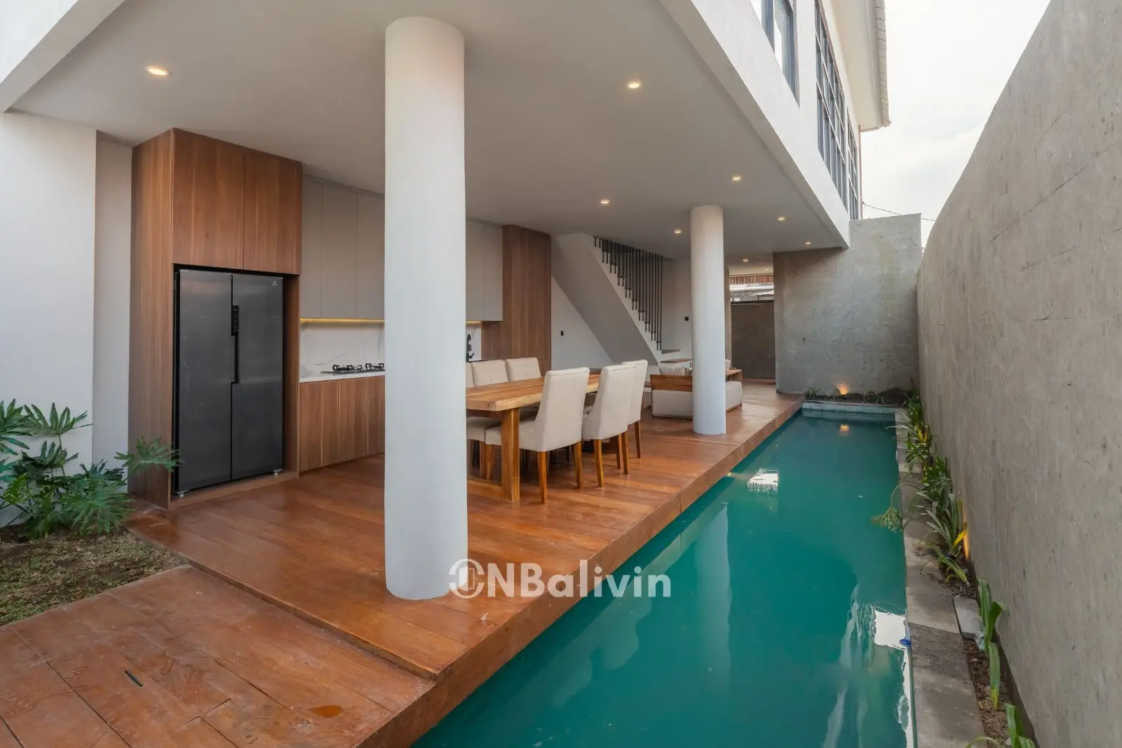 Stylish 2BR Villa with Private 12m Pool – Canggu Yearly Rent — image 1
