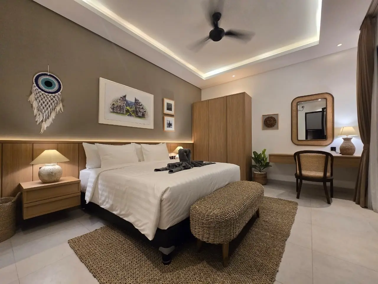 Villa For Rent 3 Bed In Kayu Tulang Canggu Bali EK-3484 — image 1