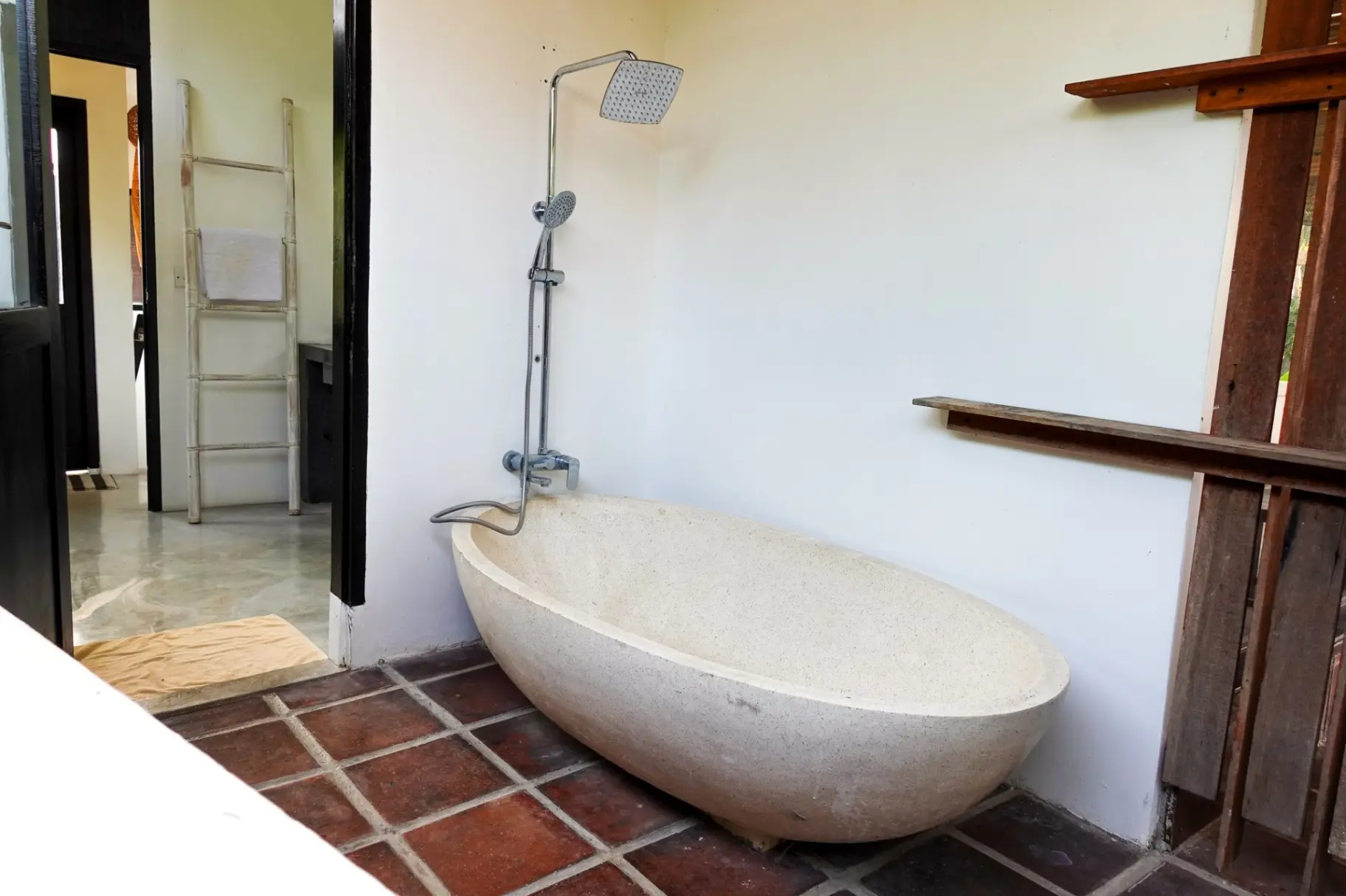 3-Bedroom Villa with Tropical Serenity in Umalas — image 4