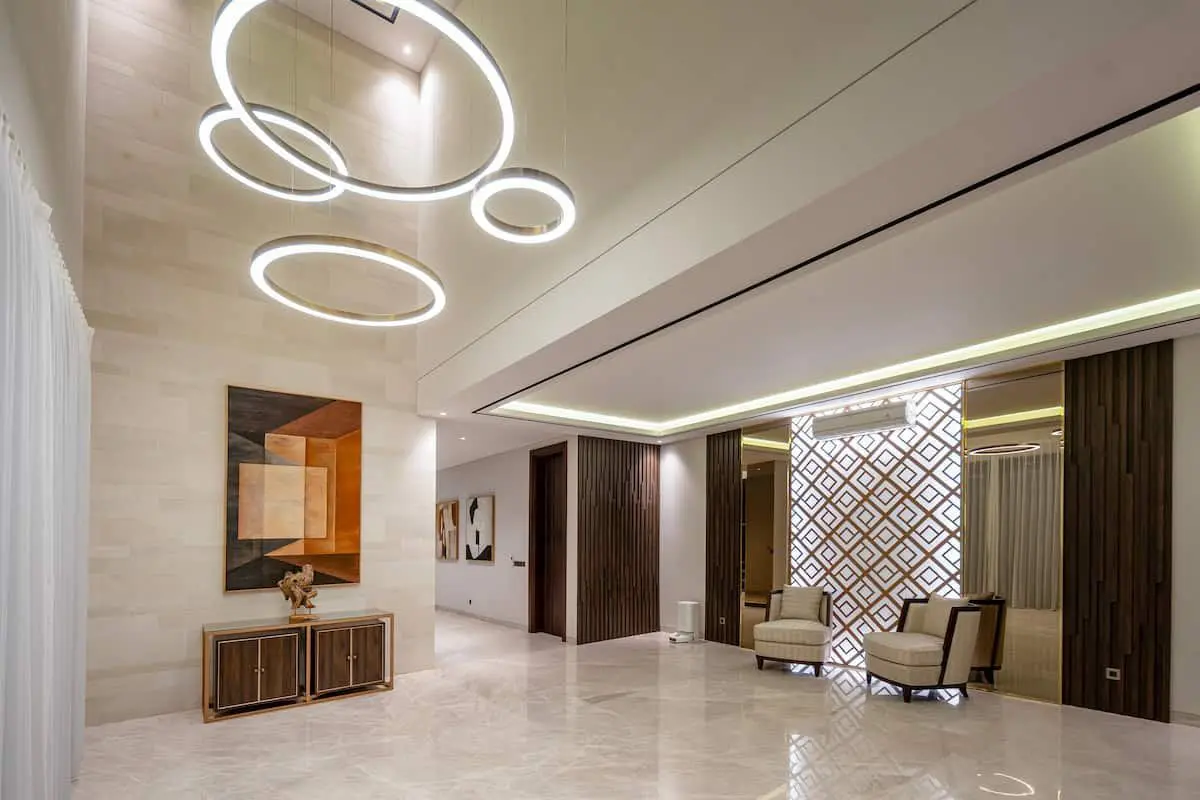 unggasan 5 bedroom — image 1