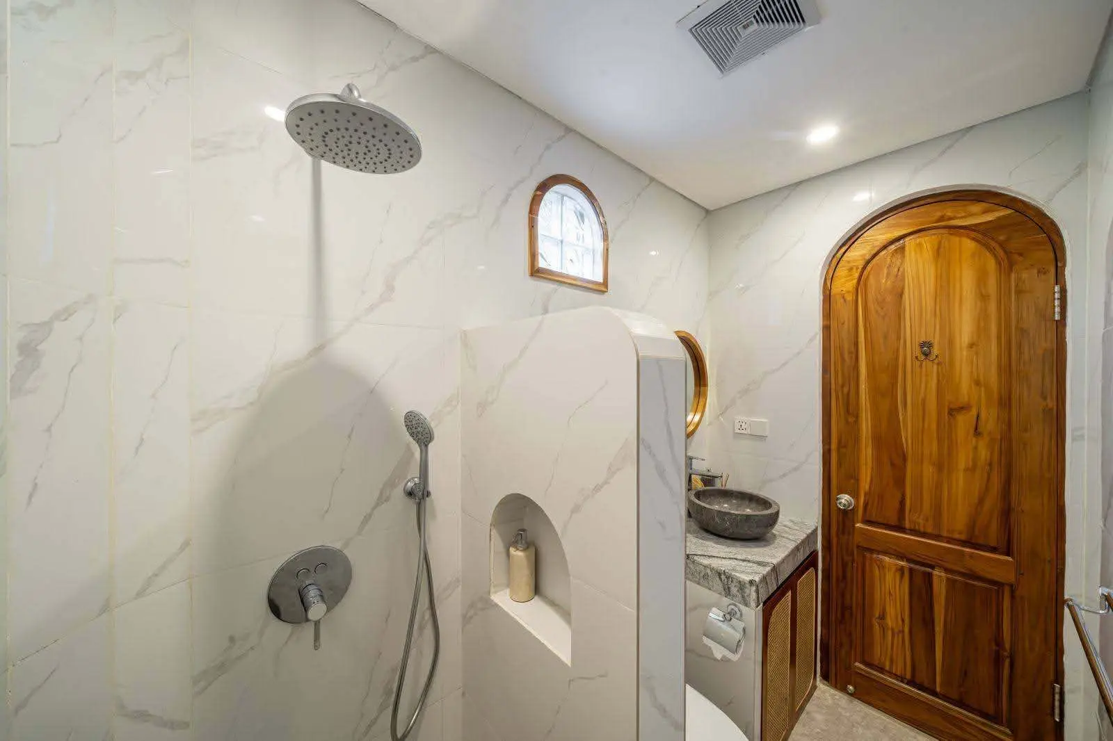 Pererenan 3br — image 1