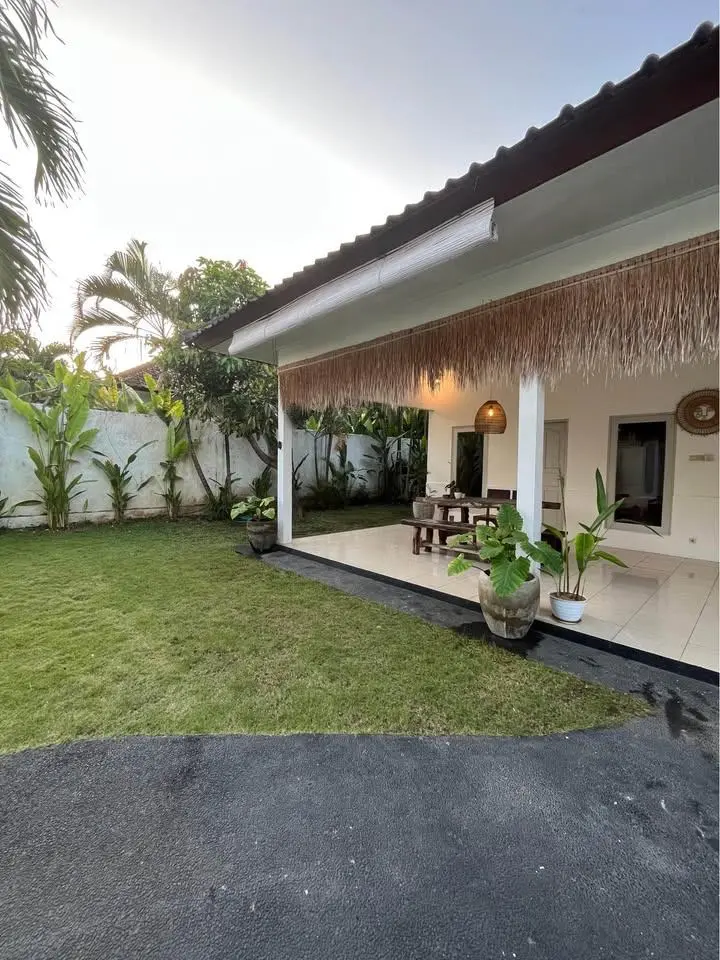 2 Bedrooms Seminyak — image 3