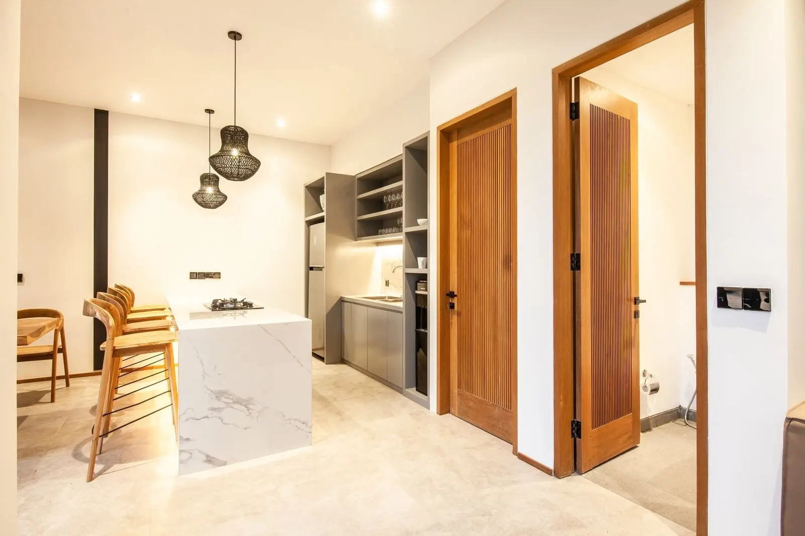 Villa For Rent 5 Bed In PererenanBadung Bali AK-3495 — image 4