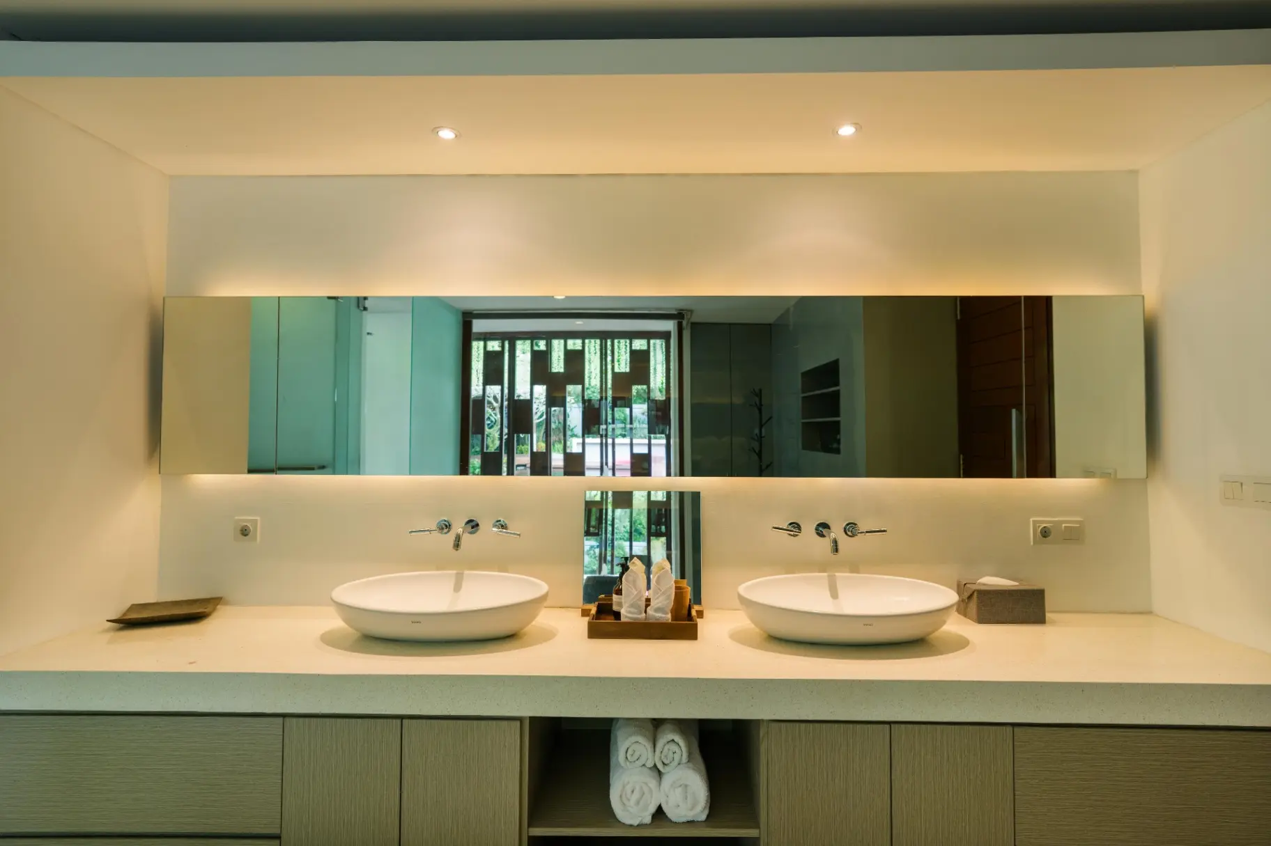 The Muse – 5-Bedroom Luxury Villa near Nuanu!! — image 3