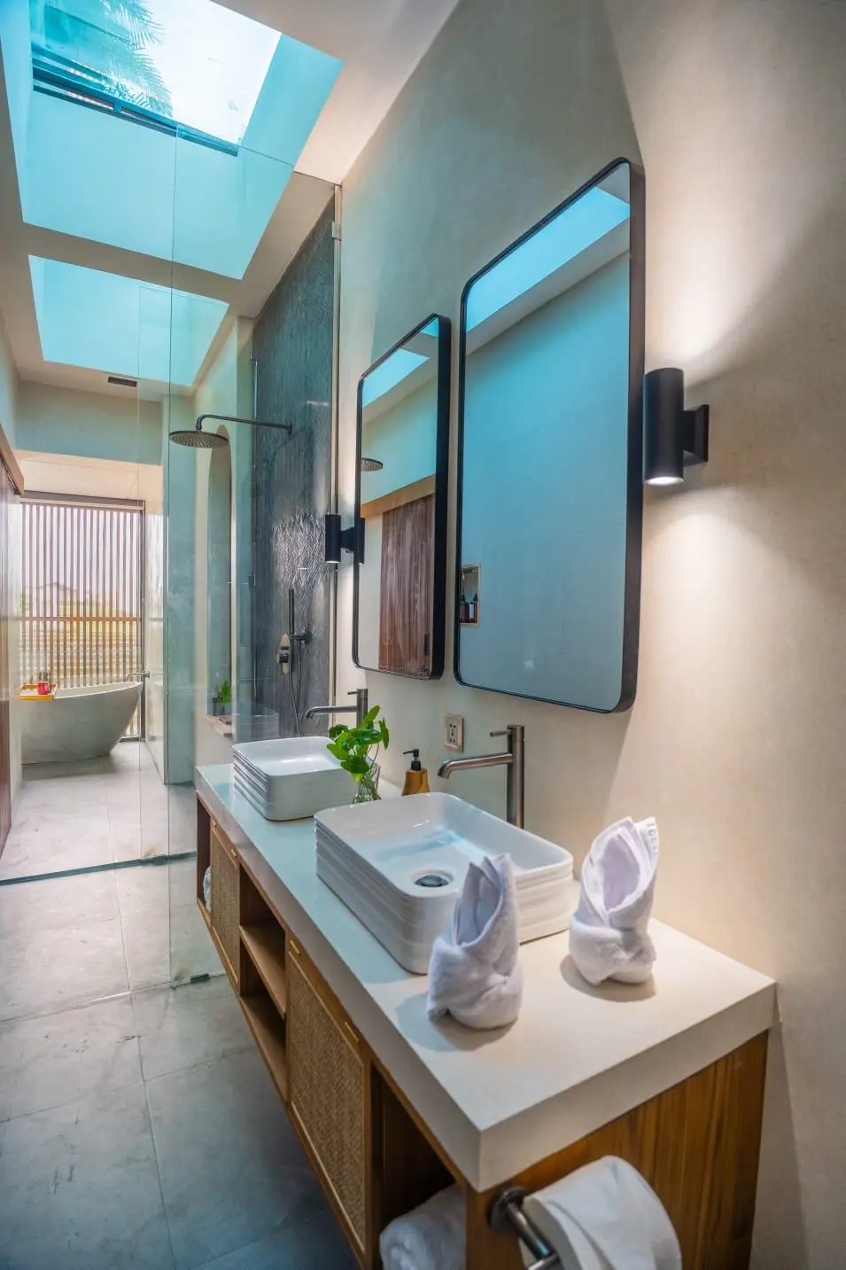 Pererenan 4 bedroom — image 4