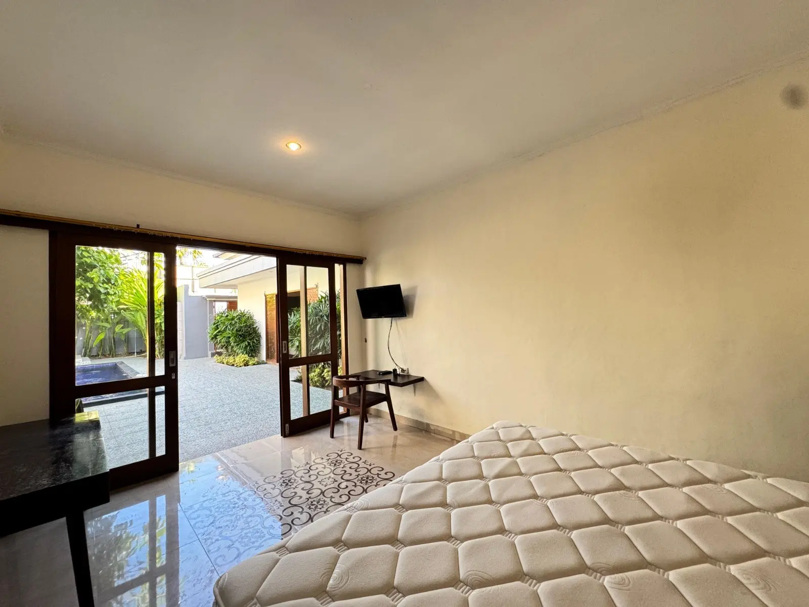 2 Bedroom luxury villa in central berawa — image 2