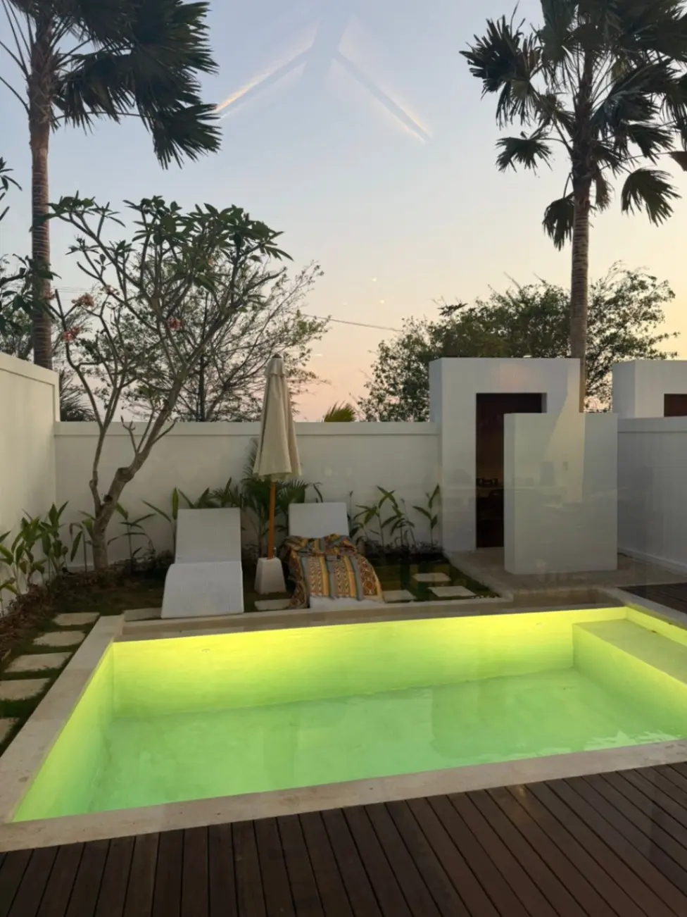 Private villa with pool Uluwatu — image 2