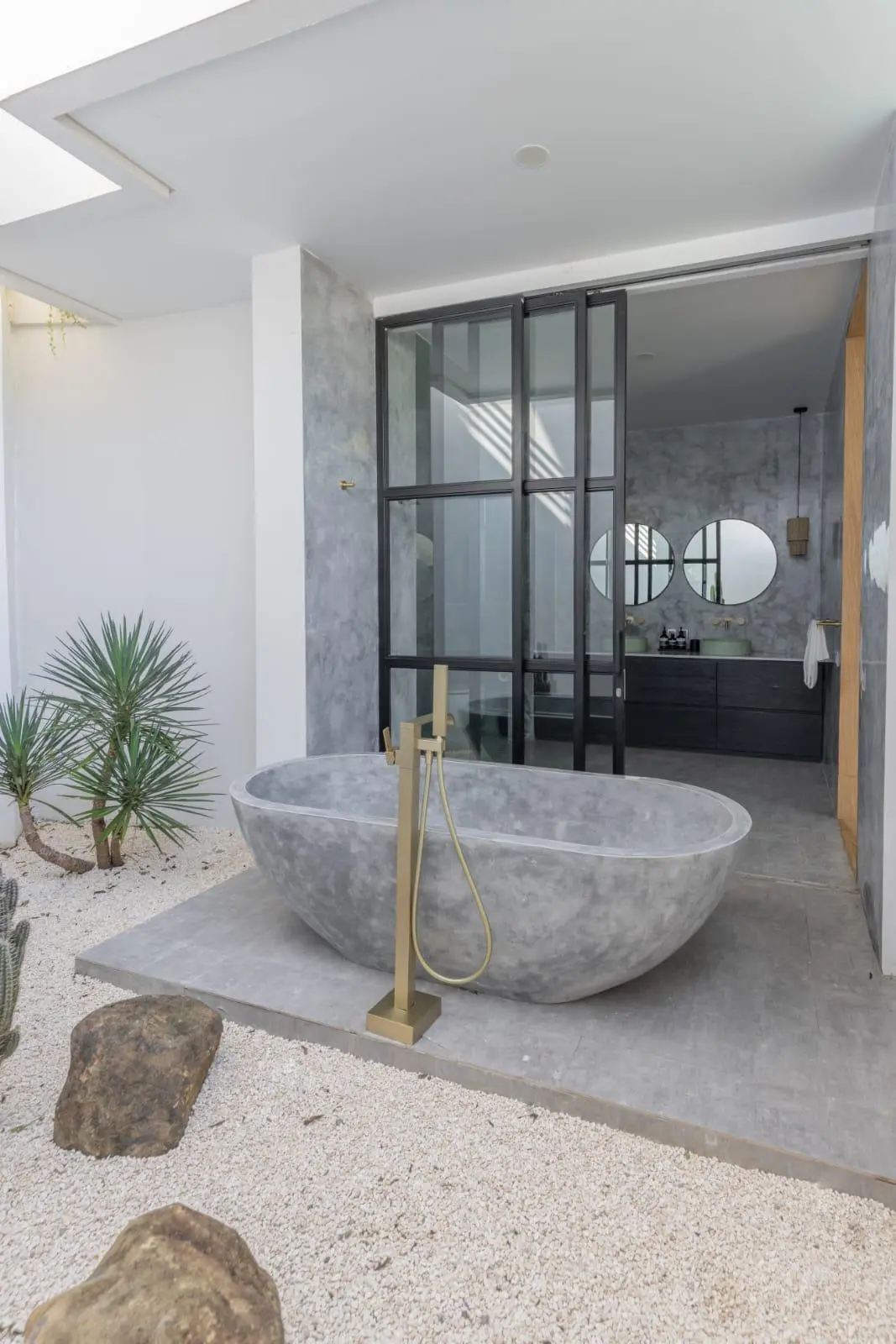 Canggu 4 Bedroom — image 4