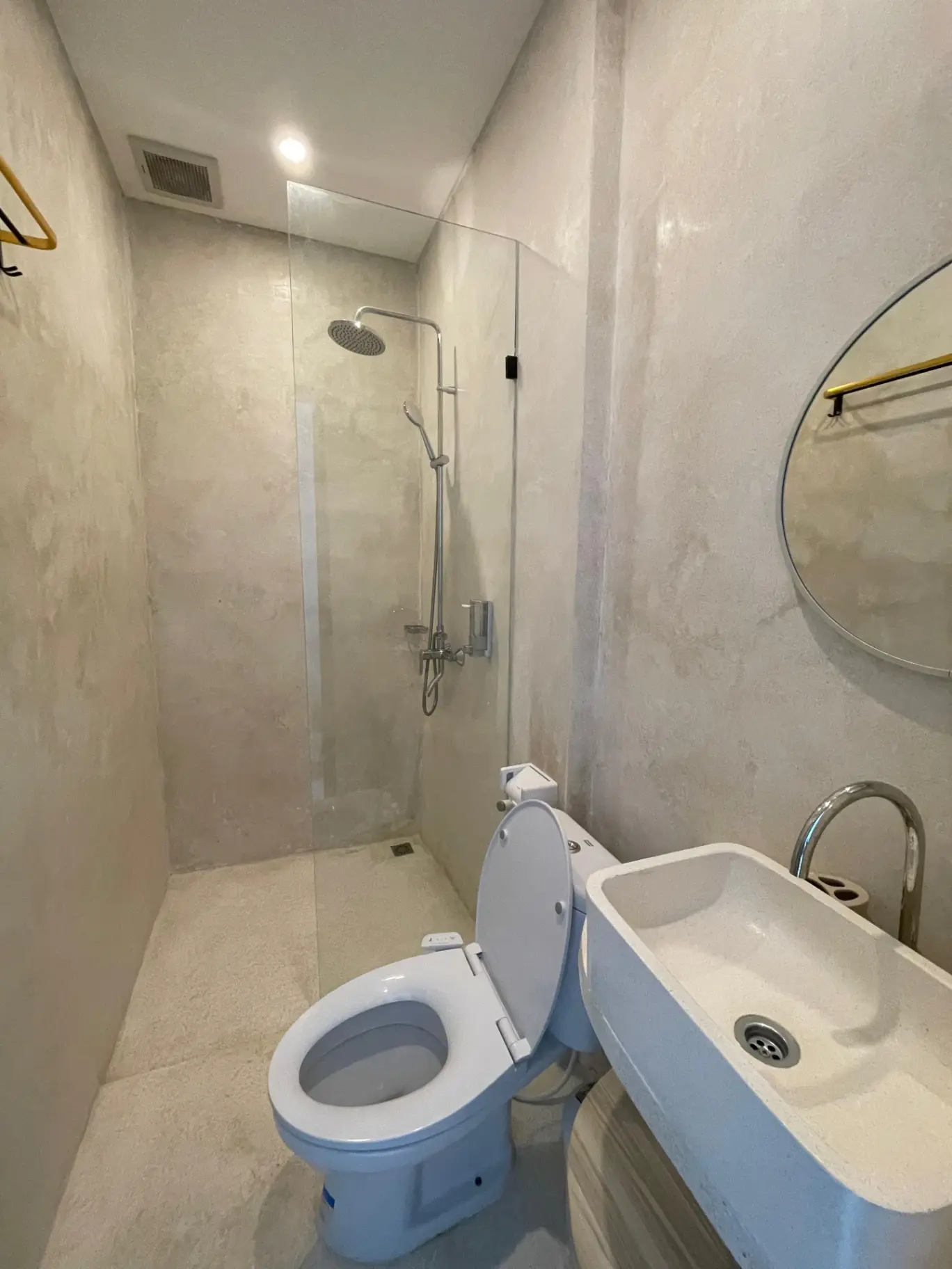 DO 249- MODERN SANTORINI VILLA LOCATED AT KUTUH — image 1