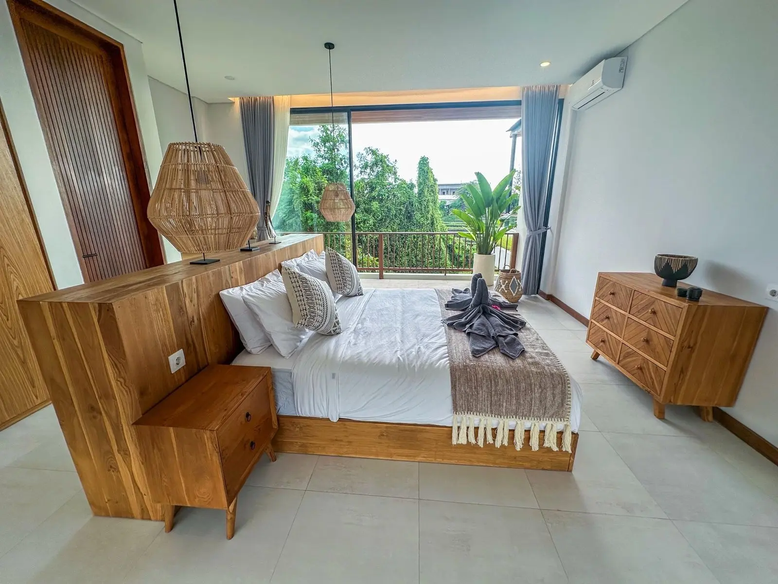 Villa For Rent 3 Bed In Tumbak BayuhBadung Bali AG-3500 — image 2
