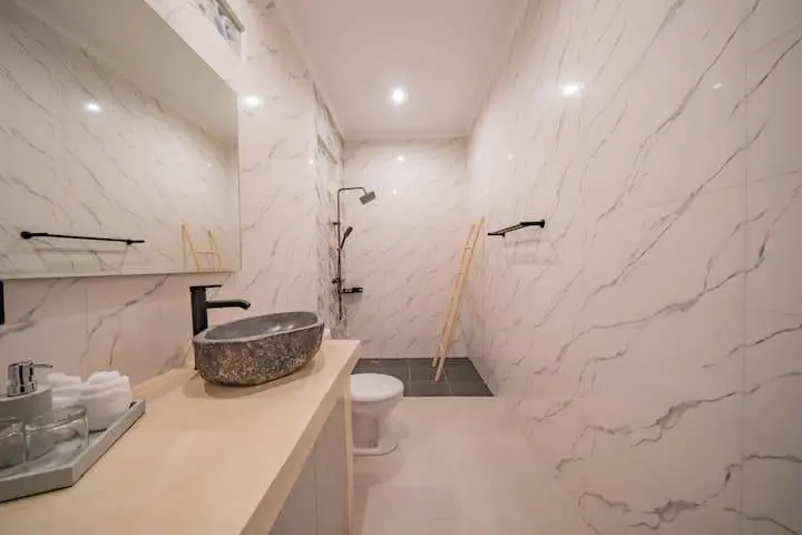 canggu heart 3 bedroom — image 4