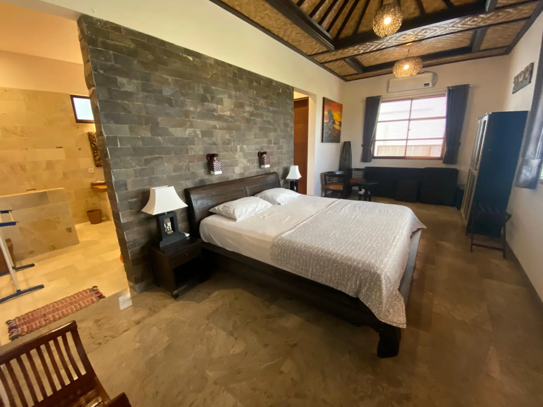 AN 060-FOR RENT KONTEMPORER QUITE VILLA AT UNGASAN — image 3