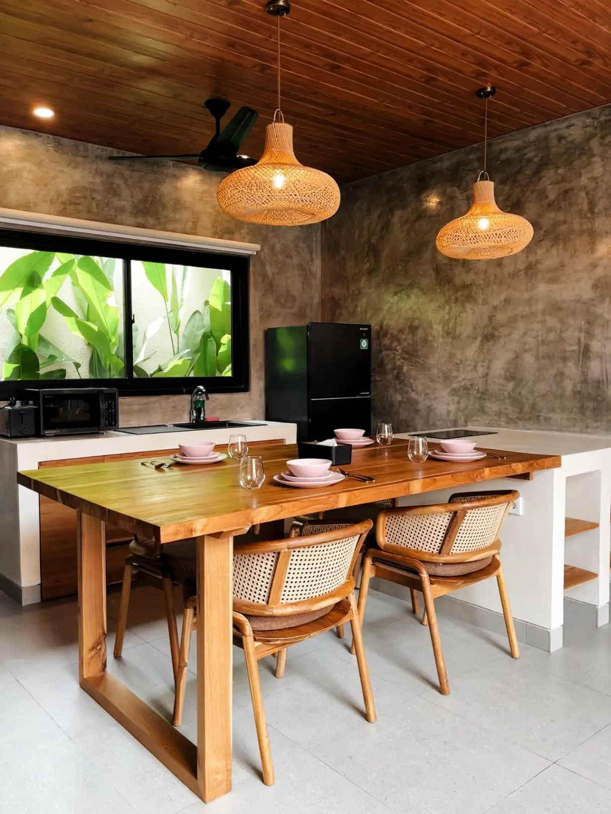 Villa For Rent 1 Bed Tibubeneng Canggu Bali EK-2423 — image 1