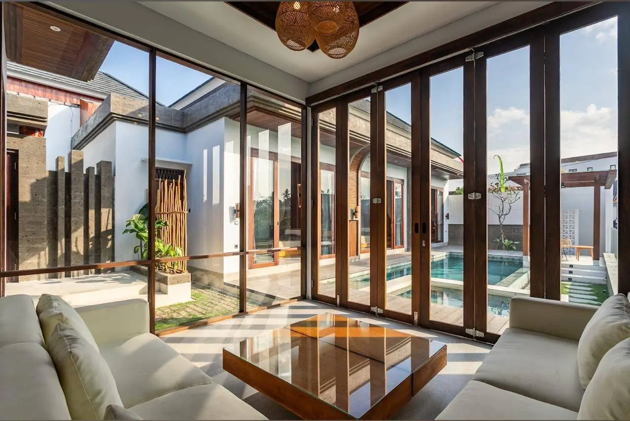 3BR Villa in Pererenan - Ricefield view — image 3