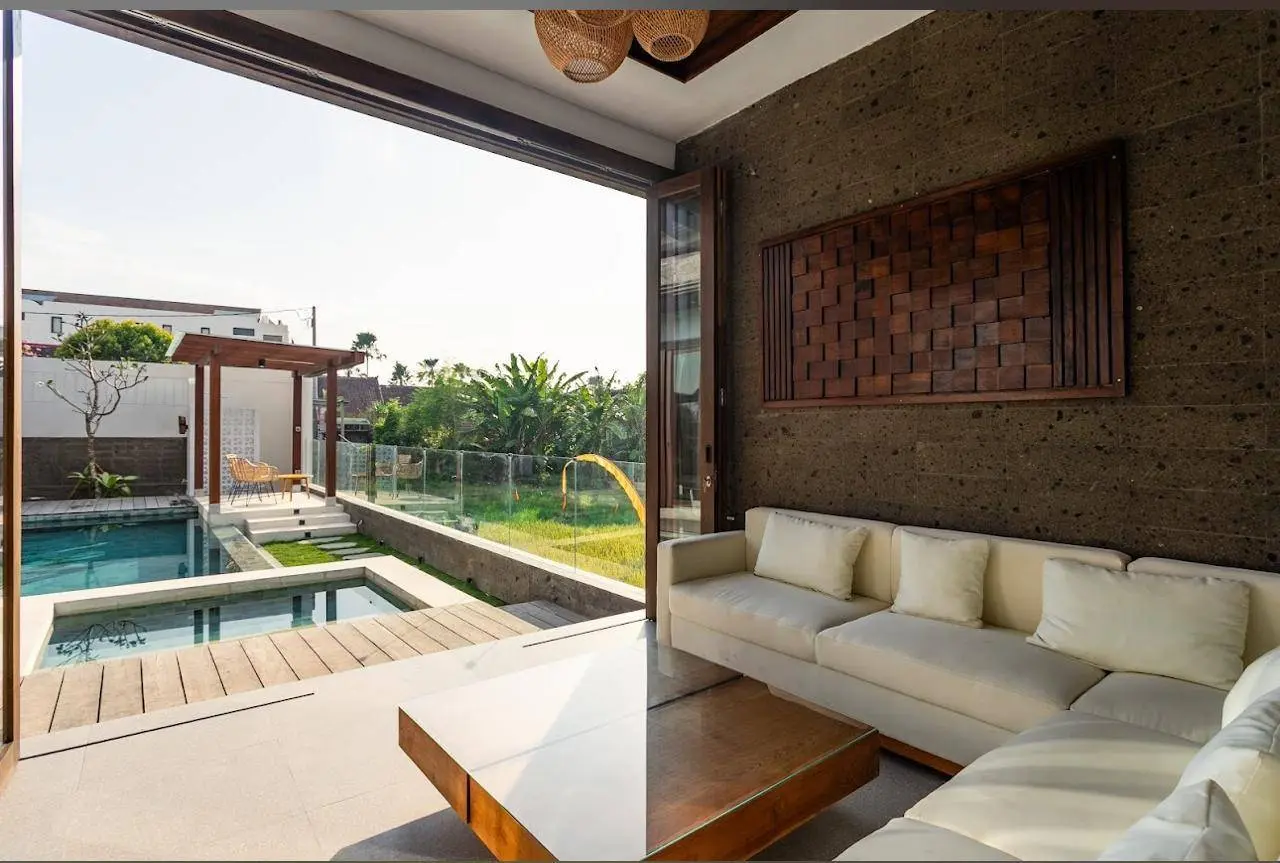 3BR Villa in Pererenan - Ricefield view — image 4