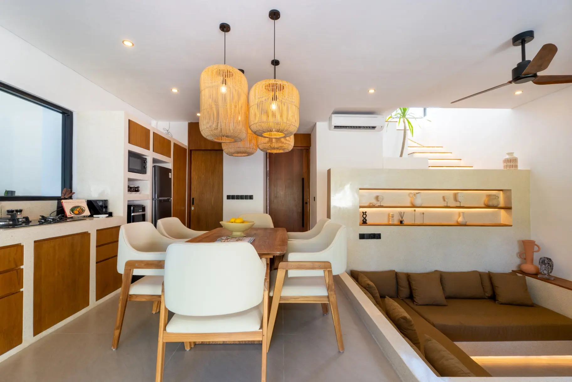 Off-plan 2BR Modern Villa Near Nunggalan Beach — image 2