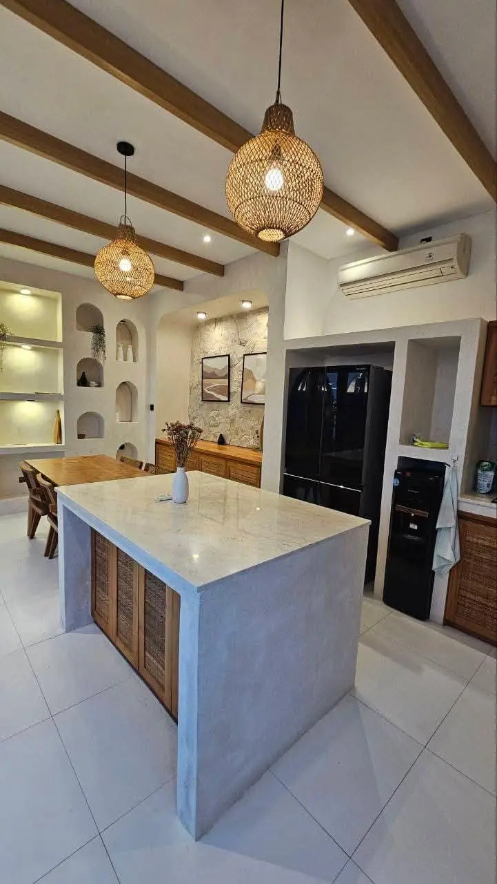 Tumbak Bayuh 2 Bedroom Pererenan area — image 1