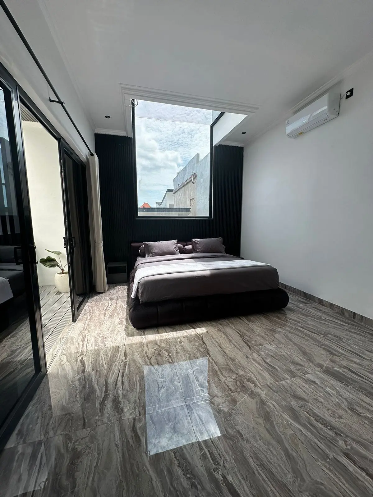 Luxury 3 Bedrooms Villa in Munggu near Tumbak Bayuh — image 3
