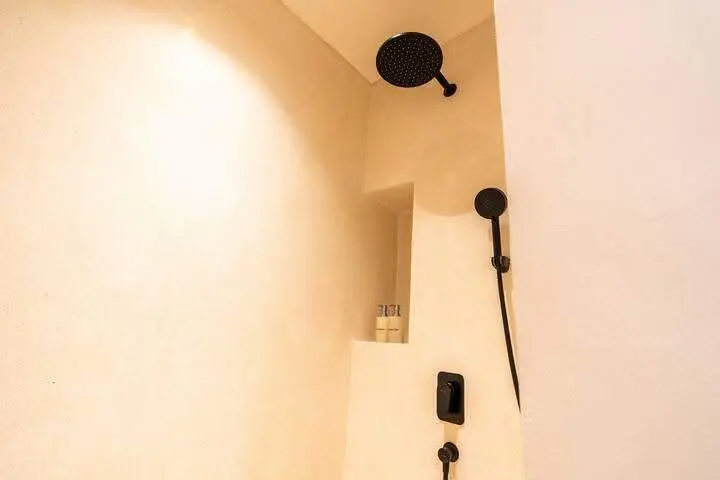 Canggu 4 bedroom — image 4