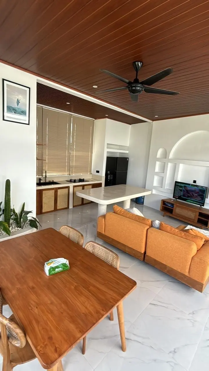 Villa For Rent 2 Bed In Jln Seseh Beach Bali ST-3505 — image 1