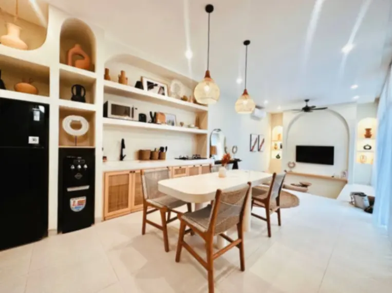 2 Bedrooms Villa Rental in Cemagi — image 4