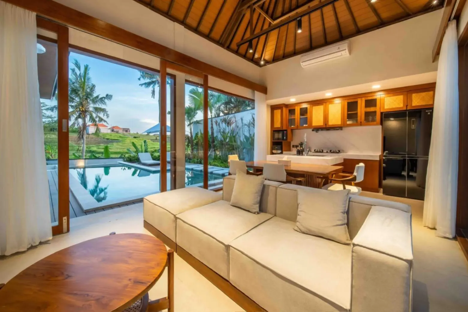 Pererenan 2 bedroom — image 1