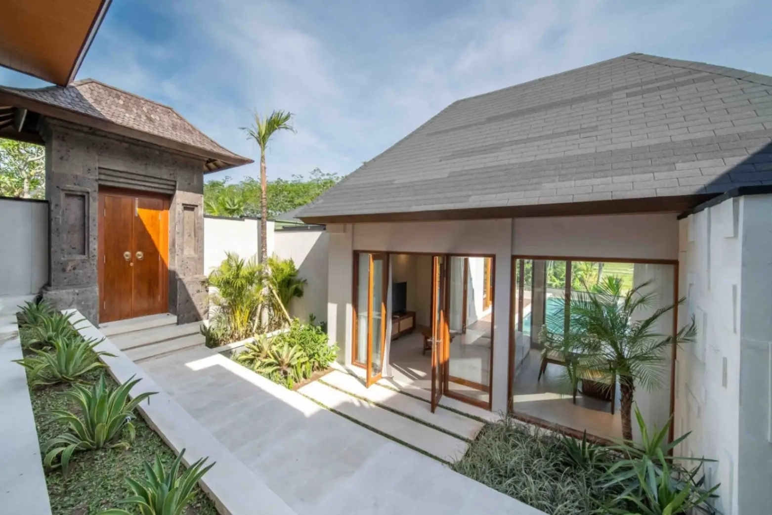 Pererenan 2 bedroom — image 3