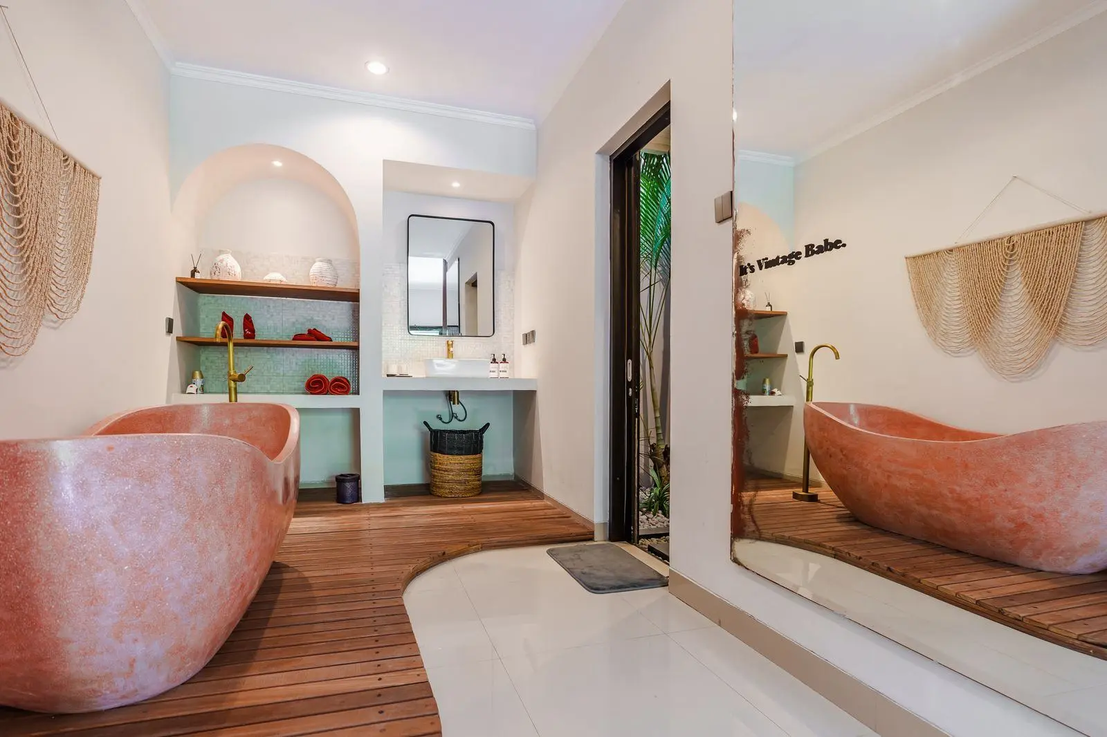 UMALAS 3 bedroom — image 3