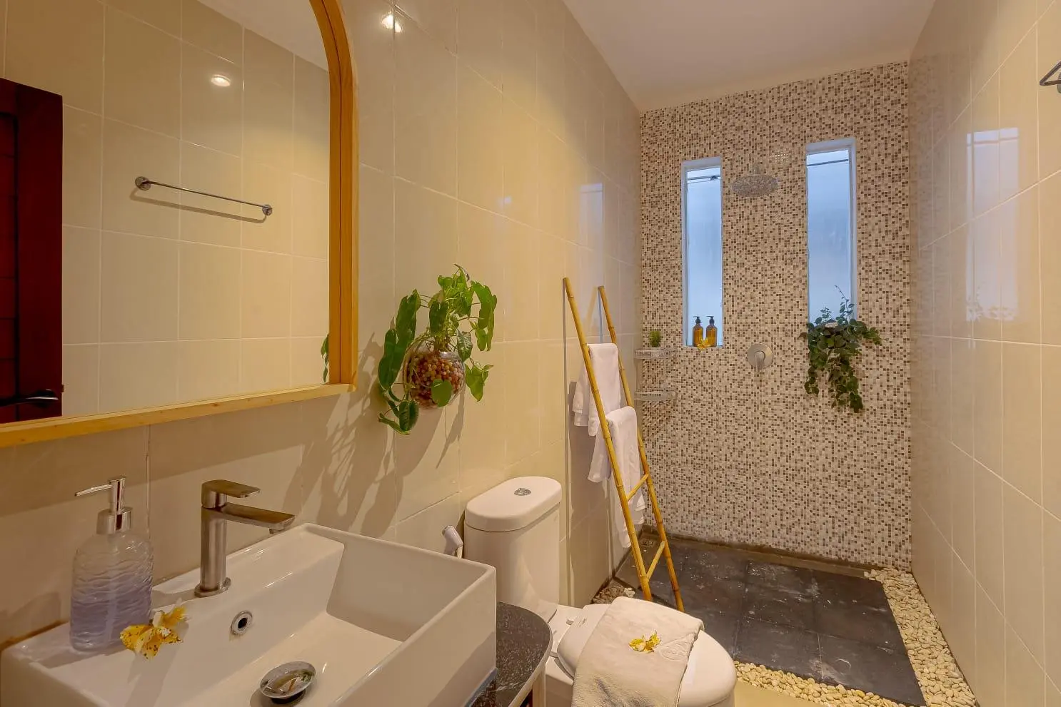 Villa For Yearly Rent 📍Kutat Lestari Sanur — image 2