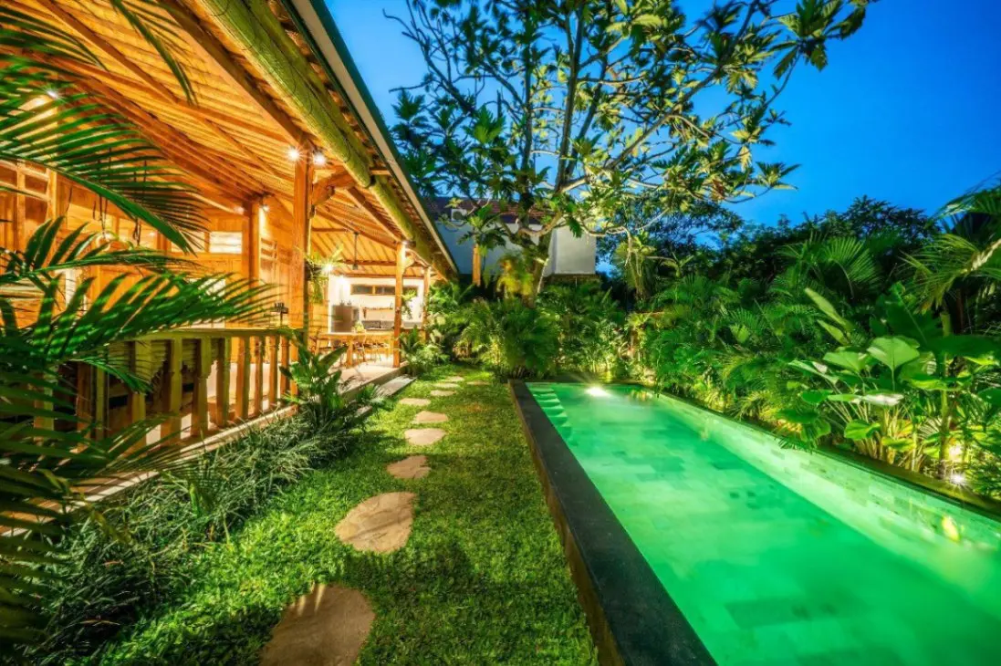 Modern Joglo 3 Bedrooms Villa in Babakan Canggu — image 2