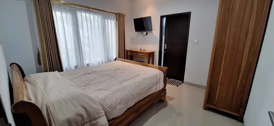 3 Bedrooms For Rent — image 4