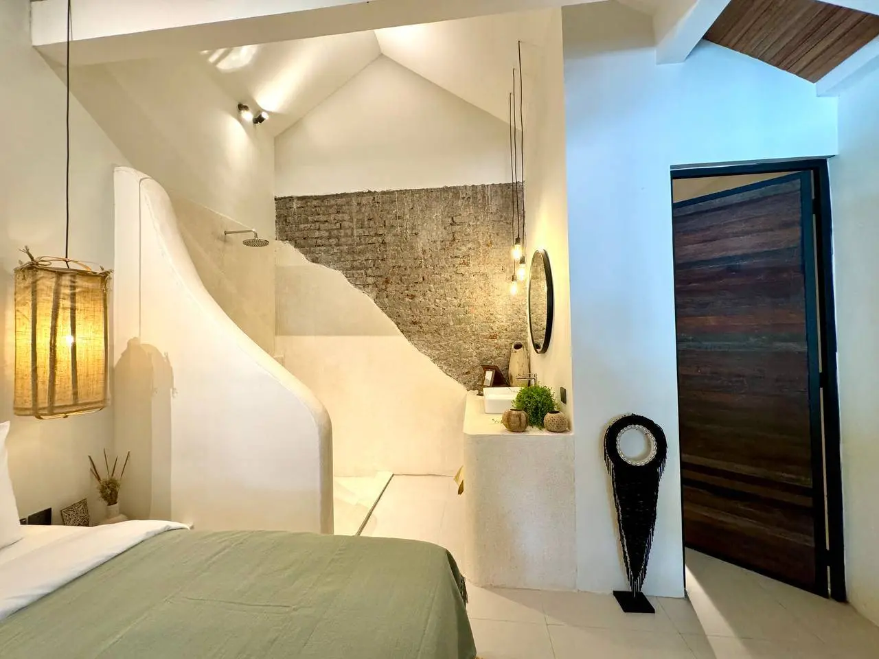 Brawa 2 bedroom — image 1
