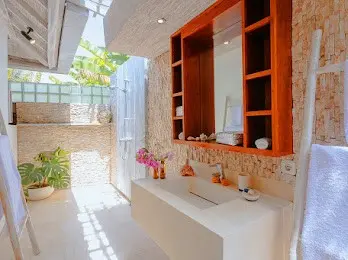 Pererenan 3 bedroom — image 3