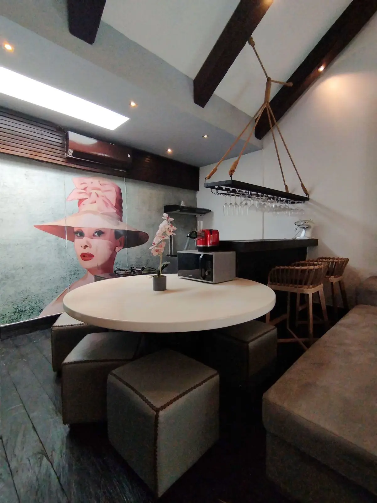 Stylish 2BR Villa w/ Office – Seminyak — image 4