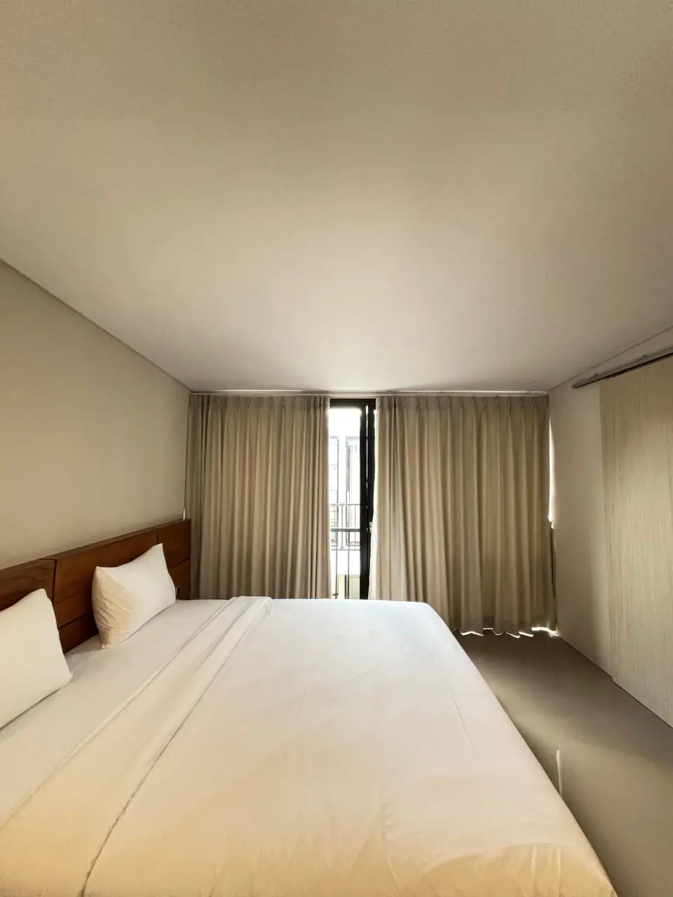 Tumbak Bayuh One Bedroom Apartment — image 1
