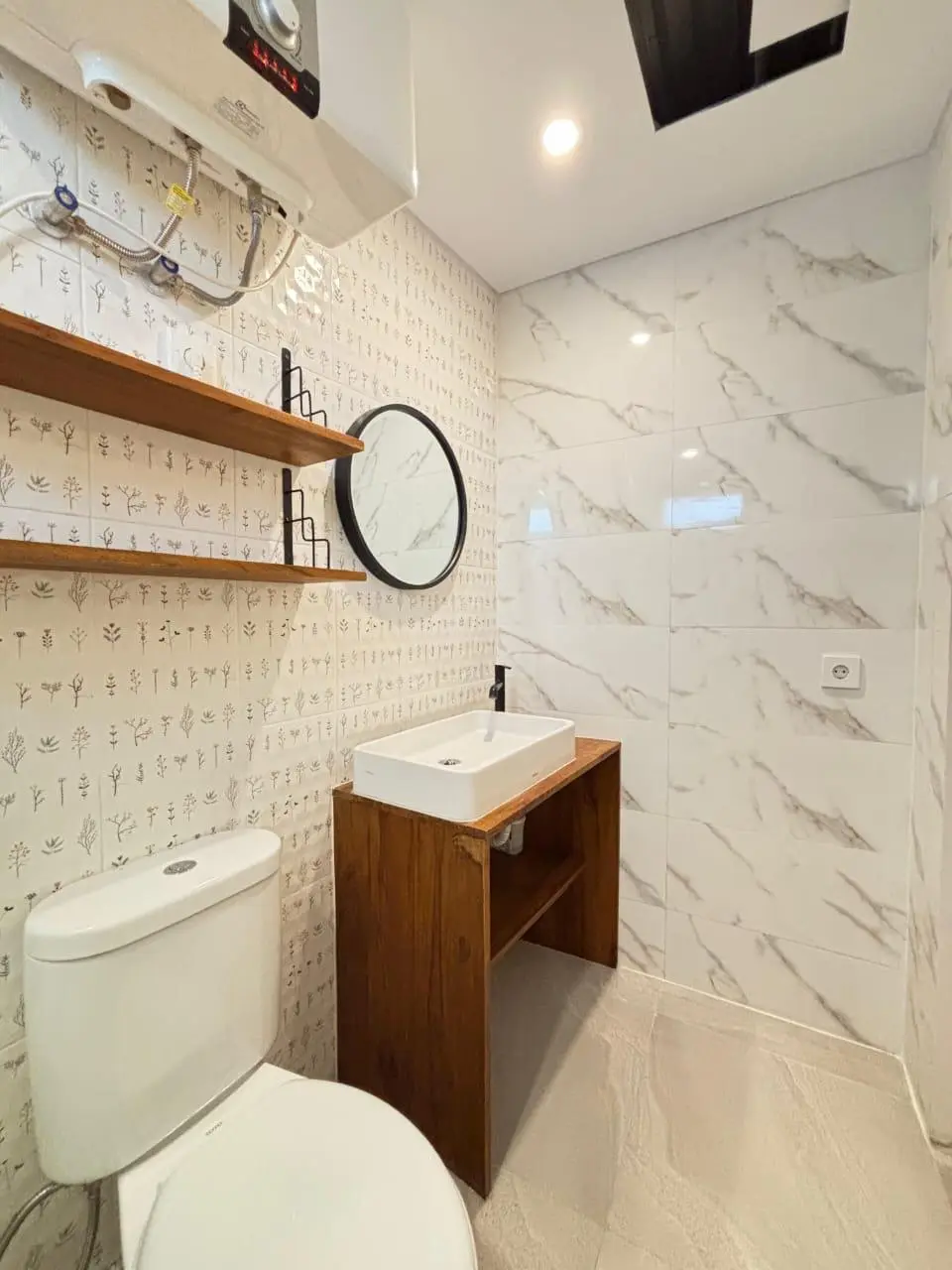 Tumbak Bayuh One Bedroom Apartment — image 4