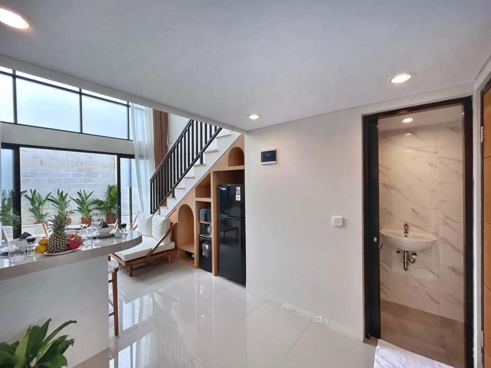 Tumbak bayuh one bedroom apartment — image 3