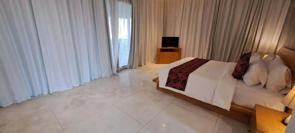 SESEH 3 bedroom — image 1