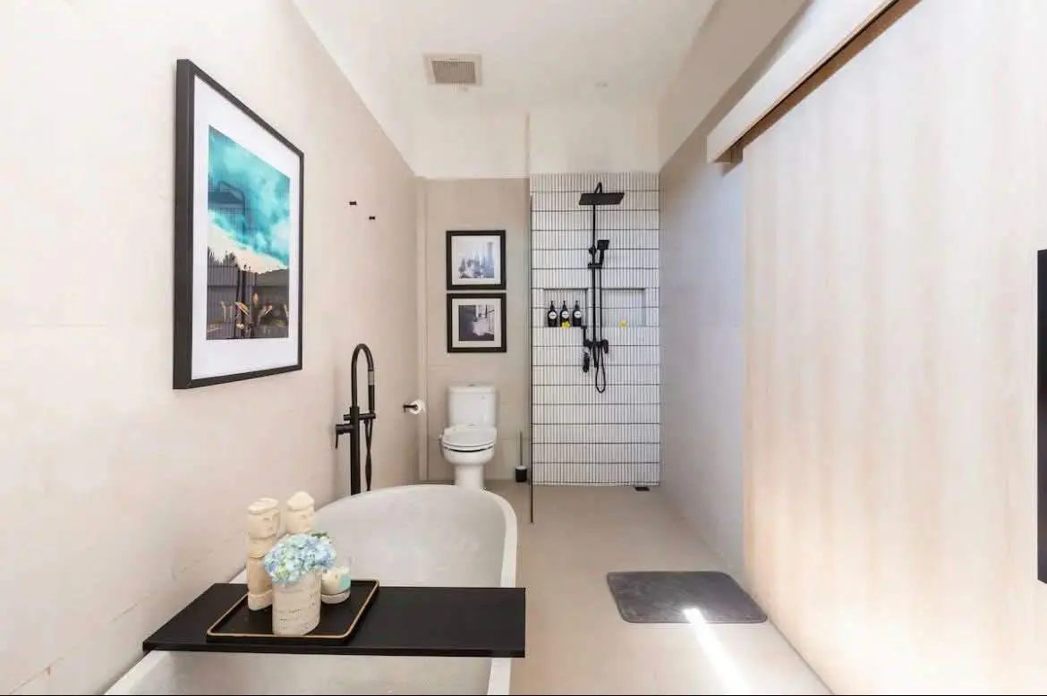 Canggu 3 bedroom — image 2