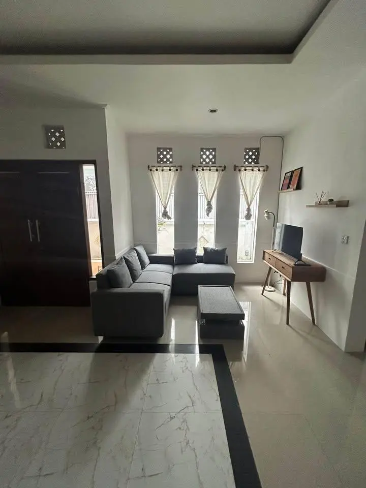 3 Bedroom House — image 2