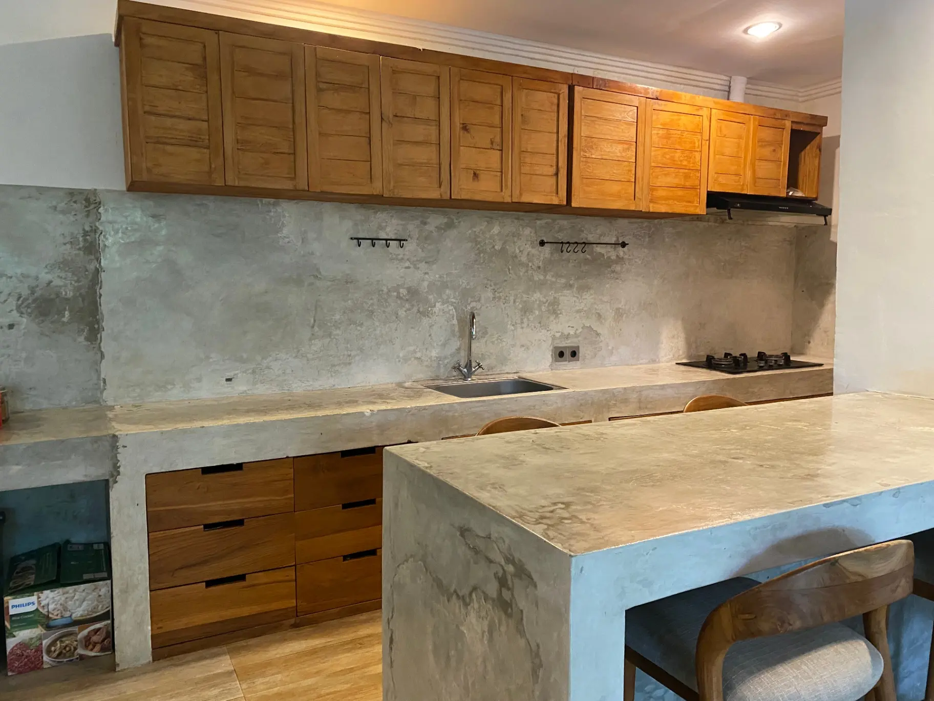 Quiet 3BR Villa w/ Garden + Great Access — image 4