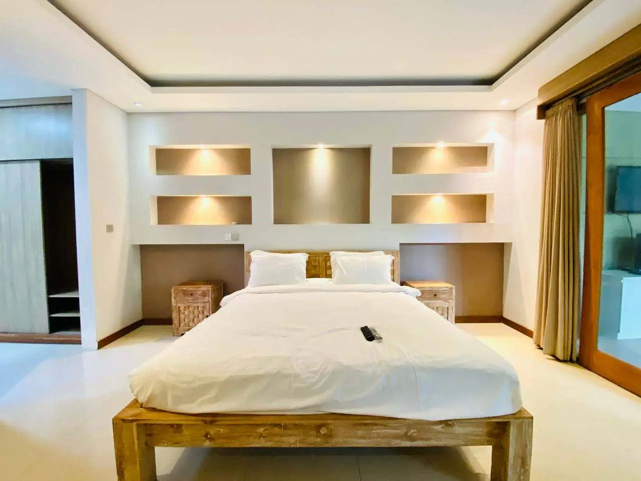 2 BEDROOM VILLA FULLY FURNISHED IN UMALAS - AF491 — image 4