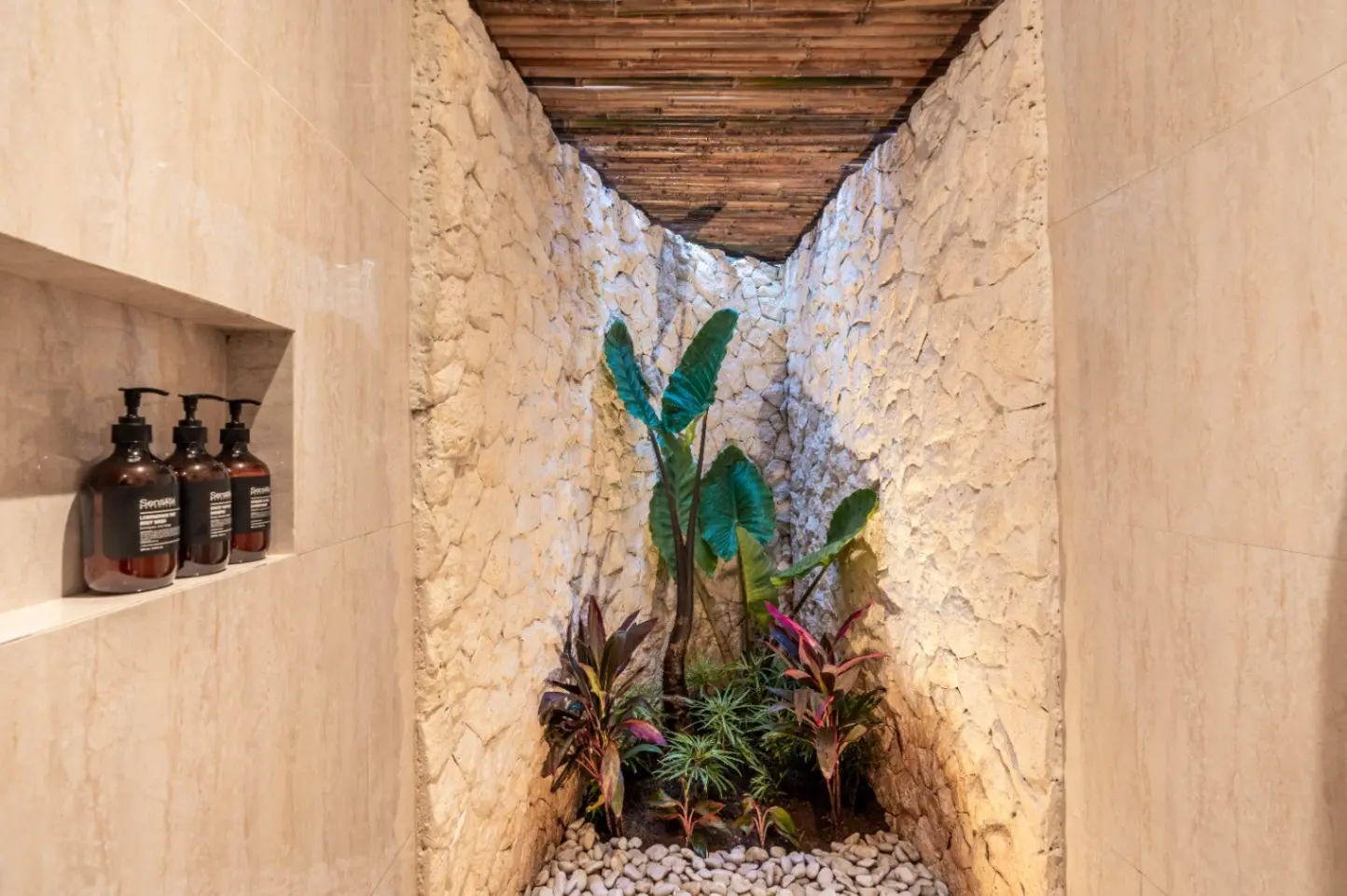 Uluwatu 2-bedroom — image 2