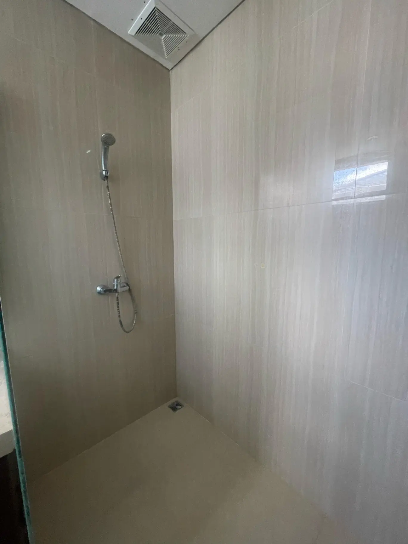 DO 445-FOR RENT VILLA ONE GATE SYSTEM LOCATED AT NUSA DUA — image 4