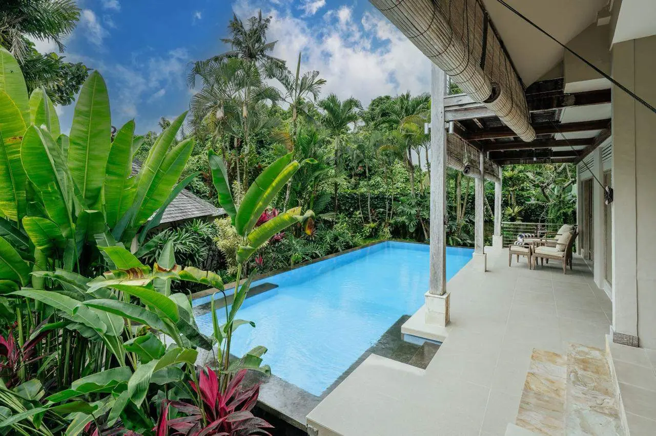 Huge 4br villa