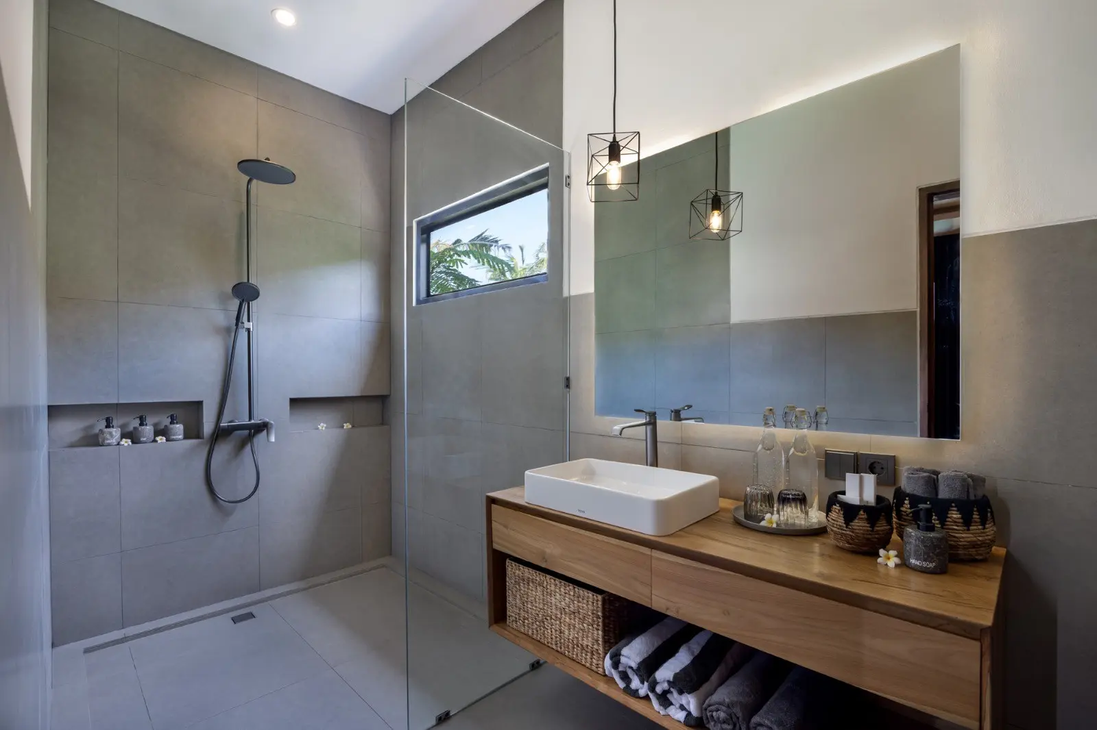 New 3BR villa in Ubud — image 2